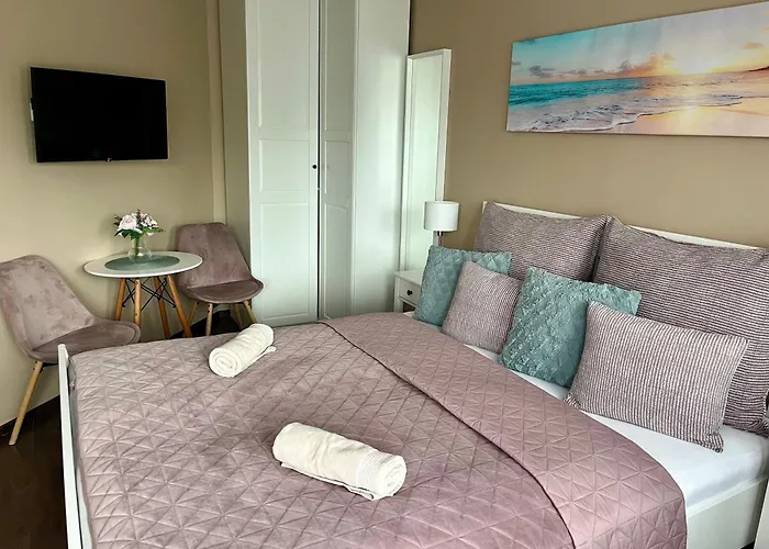 Szekely Apartmanhaz アパート