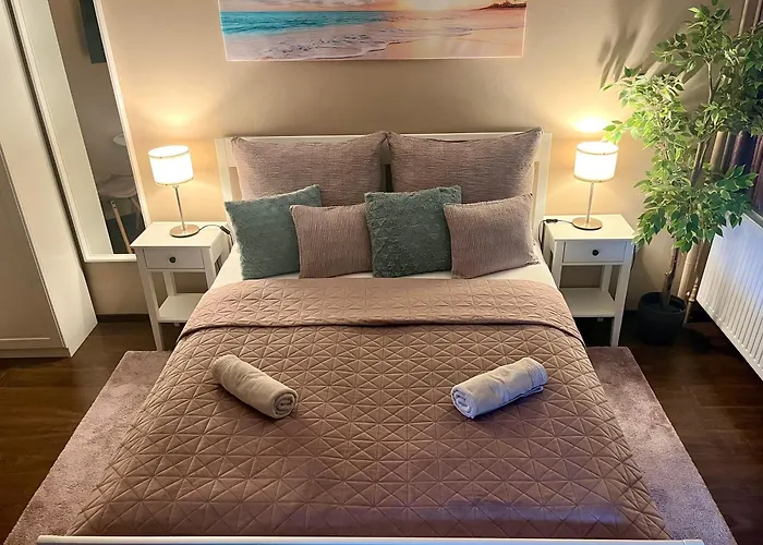 Szekely Apartmanhaz アパート